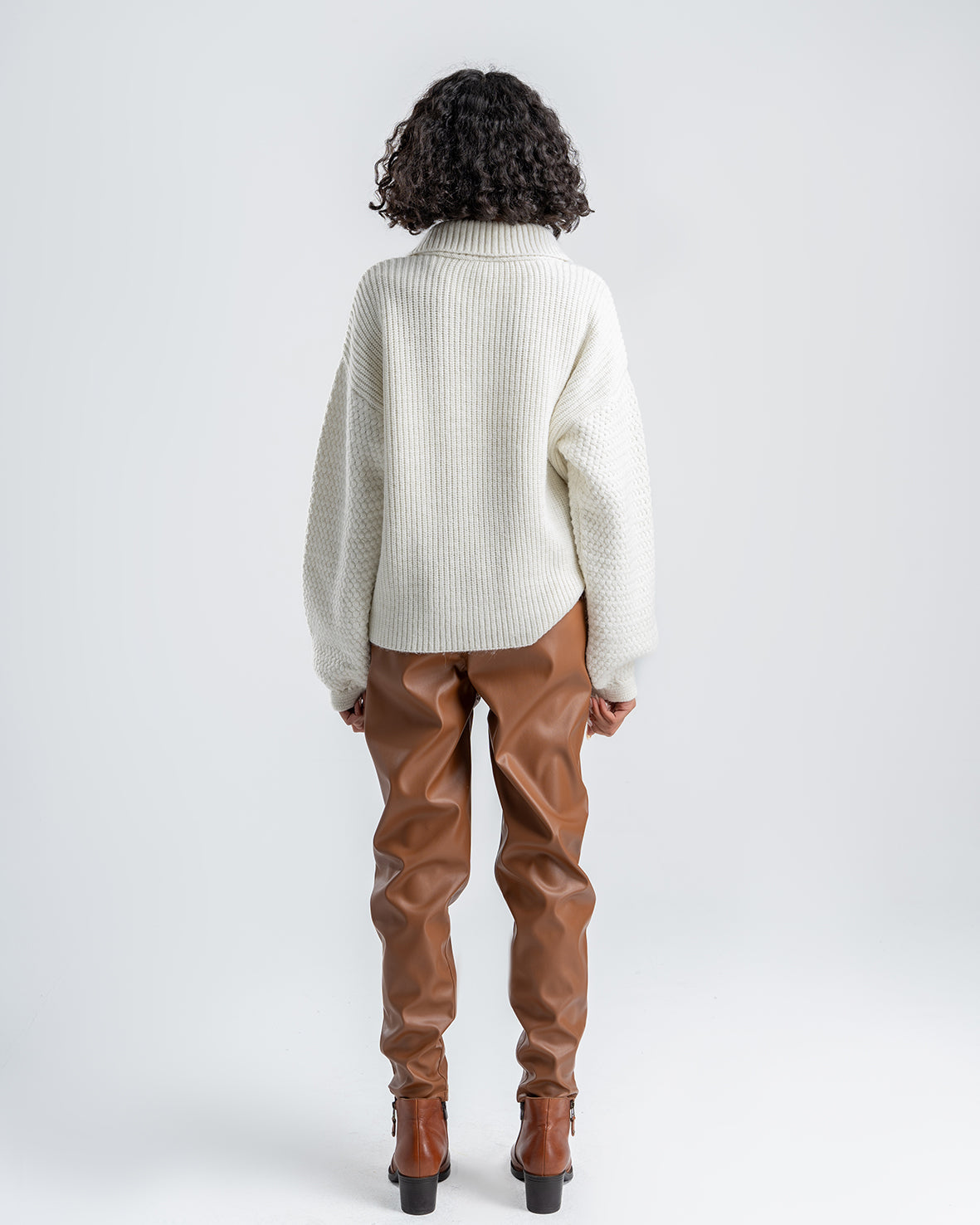 White Knitted Sweater With Button-Down Collar