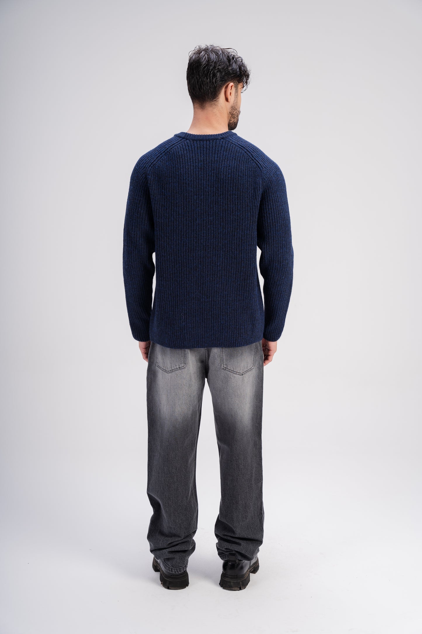 Crew Neck Knit in Navy