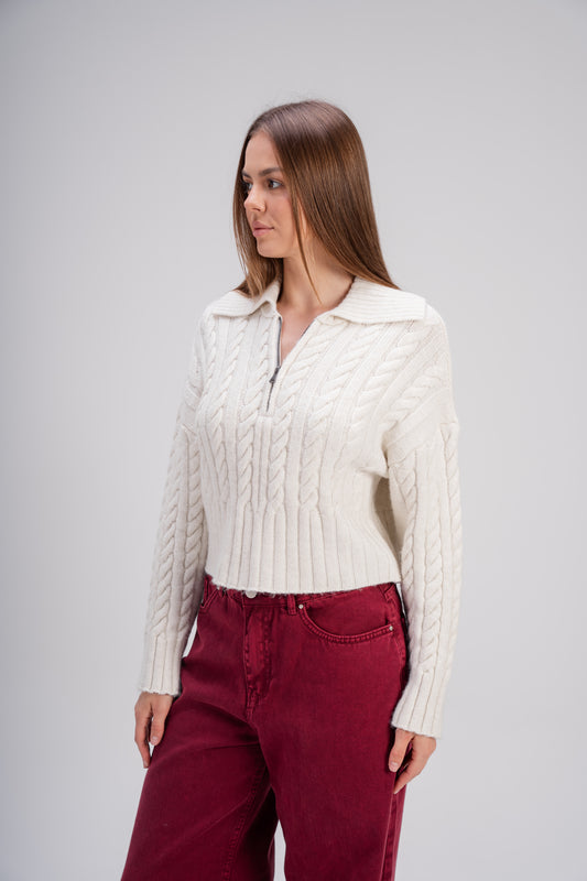 White Ribbed Knit Zipper Sweater