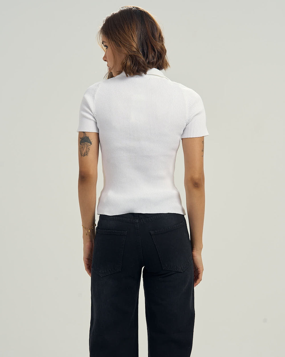Ribbed Knit Women Tee In Off White