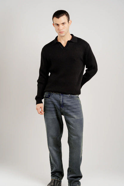 STRAIGHT DIRTY DENIM