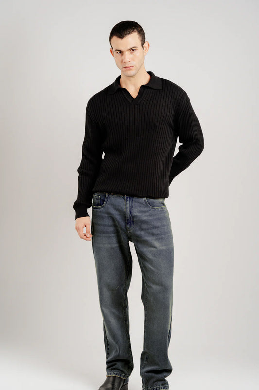 STRAIGHT DIRTY DENIM