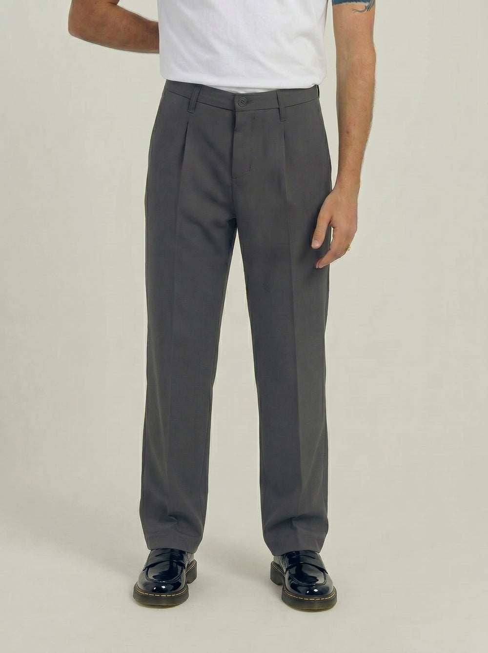 Men's Tailored Smart-Casual Pleated Trousers Grey