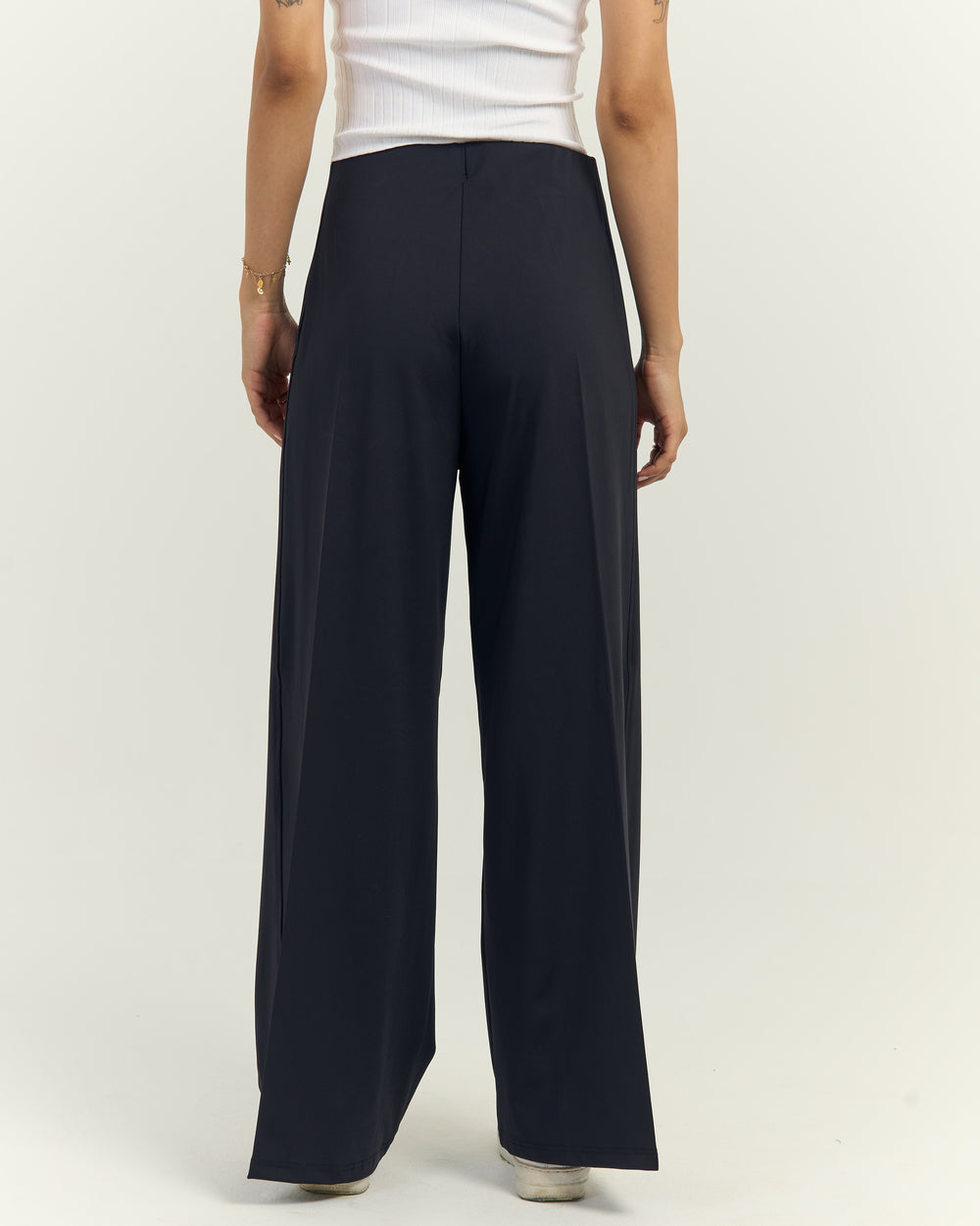 RUBBER PANTS-Waisted Wide-Leg Trousers Black
