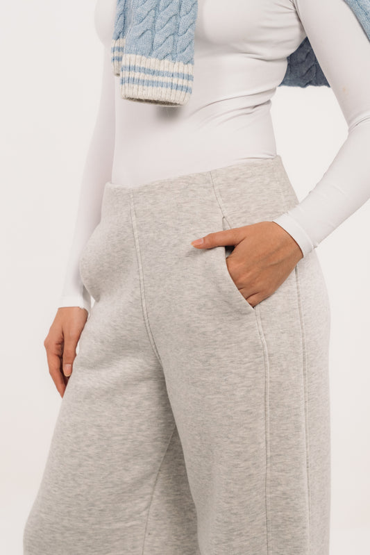 Wild Leg Sweatpants In Grey