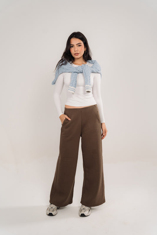 Wild Leg Sweatpants In Brown