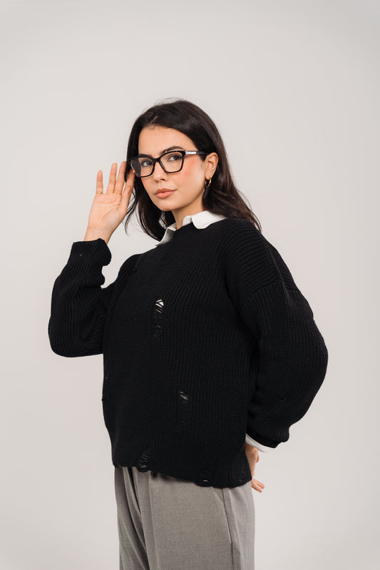 distressed knit sweater In Black
