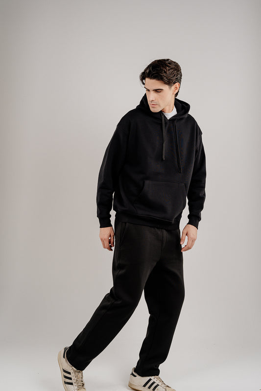 BLACK STRAIGHT LEG SWEATPANTS