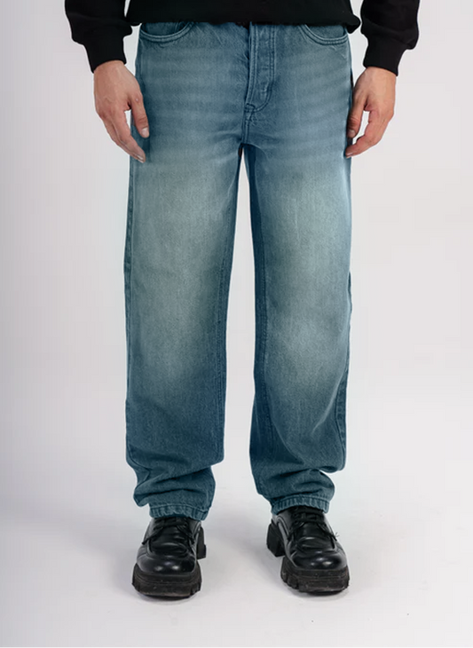 Relaxed-Fit Jeans in Blue