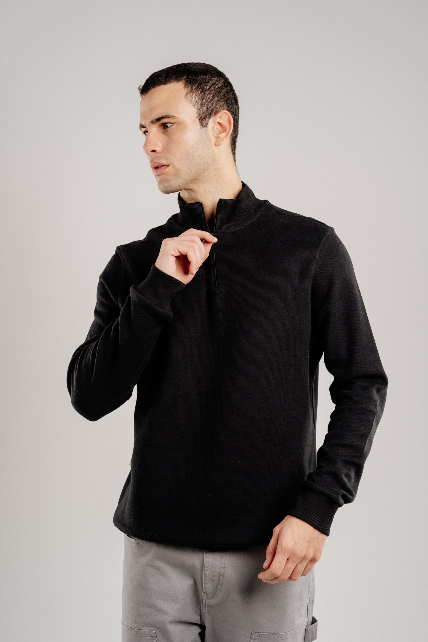 BLACK QUARTER-ZIP CASHMERE