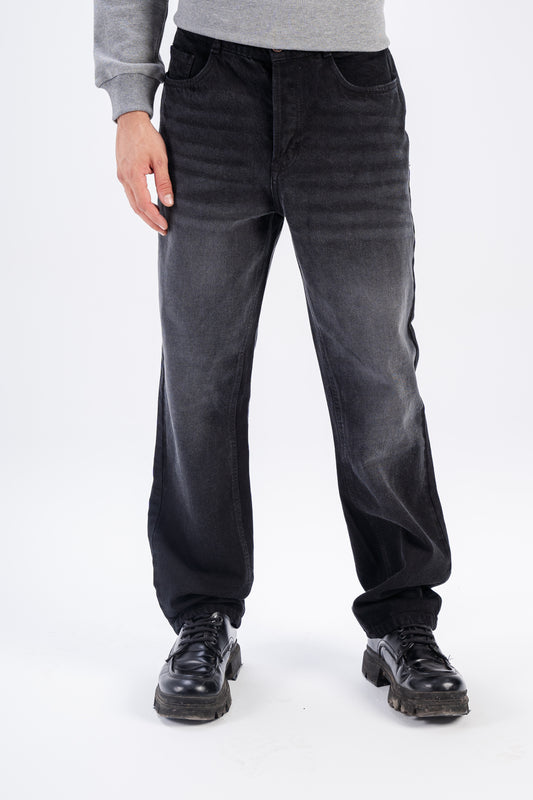 Relaxed-Fit Jeans in Black
