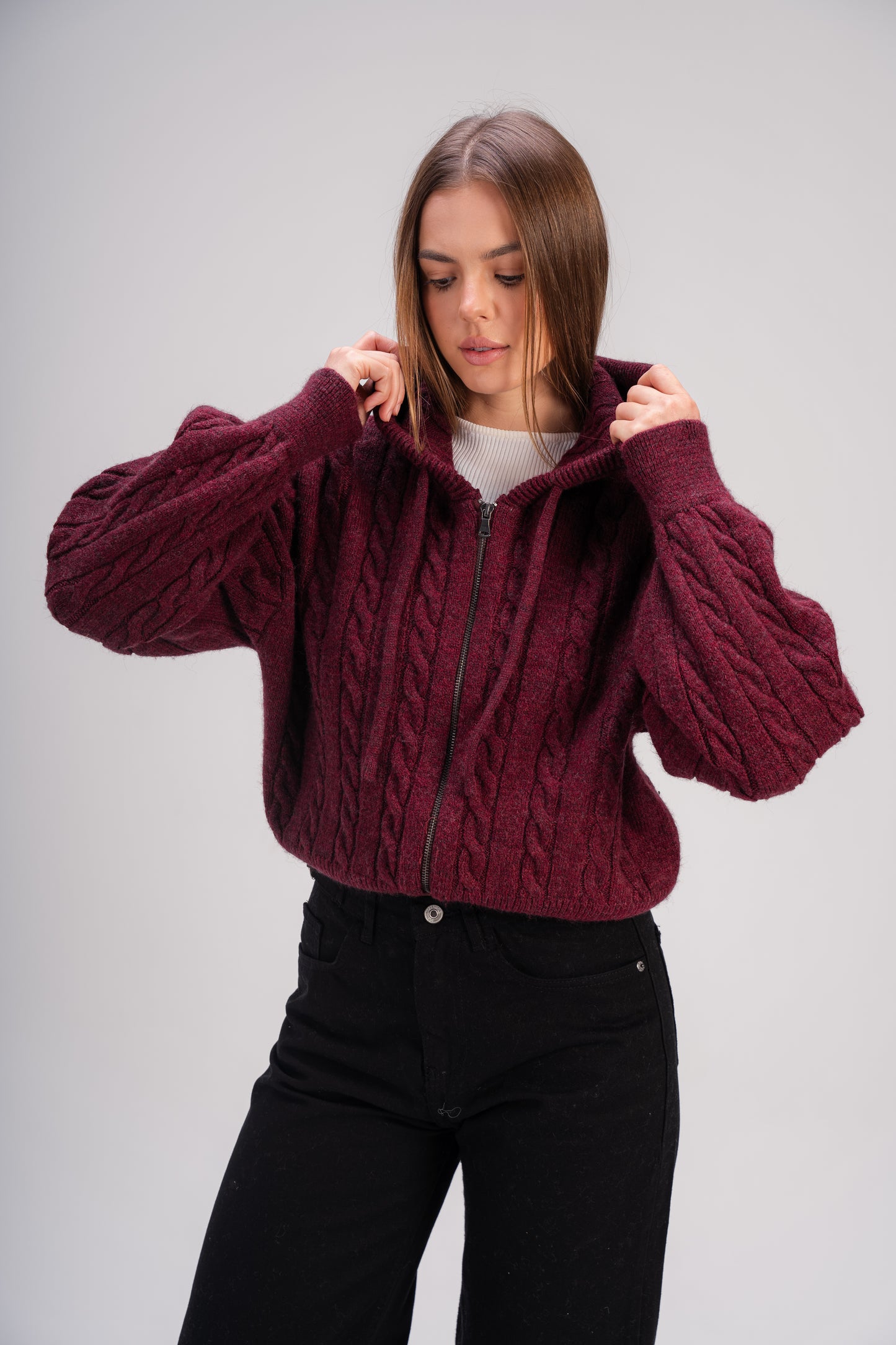 Women’s Cable Knit Zip Sweater – Deep Burgundy